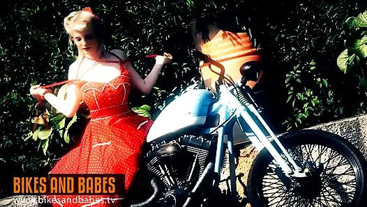 Amelia de luxe - fahrräder und schätzchen tv sexy videos