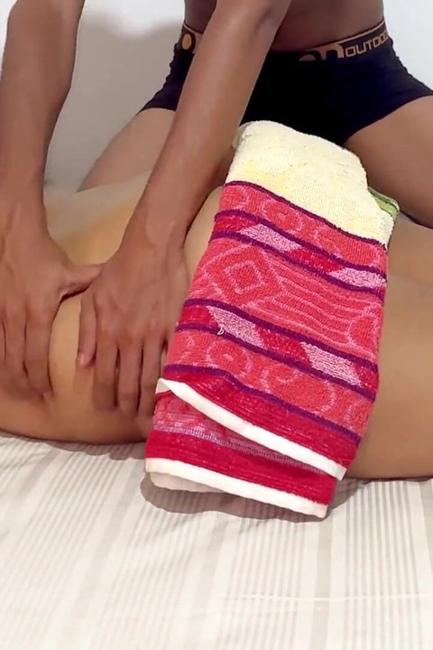 Wife Needed a Deep Massage at Home, Good Thing Hubby’s Friend Was Around