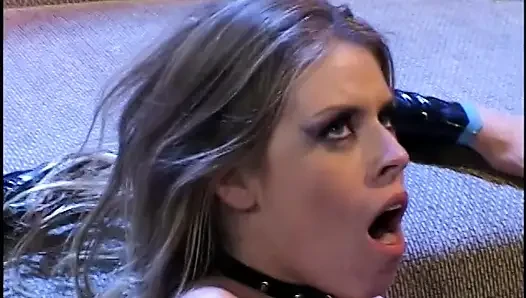 Three Chicks Get Good Fuck From Two Studs in Room