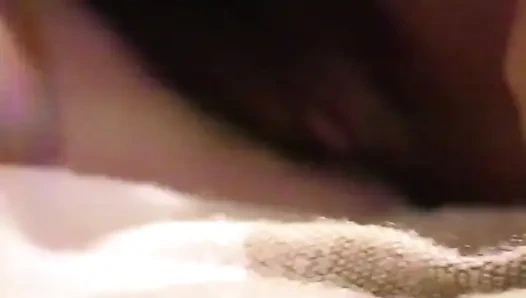 Давно, первый раз я показала себя перед своим пасыном, чтобы он мог мастурбировать