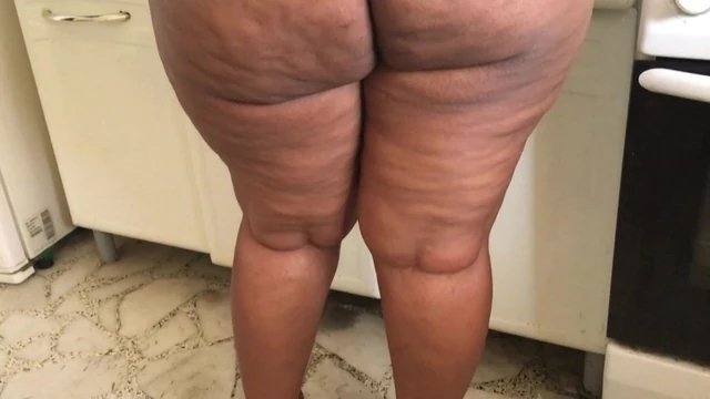 Bbw Redbone teasing ( interacialfreaks95 )