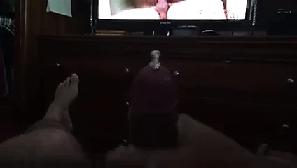 Kıllı deldi ayı cuming içinde ön arasında bazı eyersiz porno