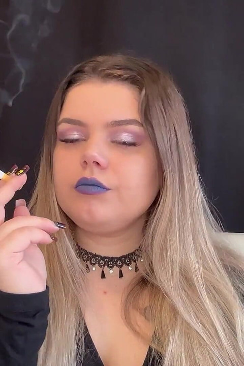 Worship My Smoke: BBW Goddess Puffs Cig & Vape