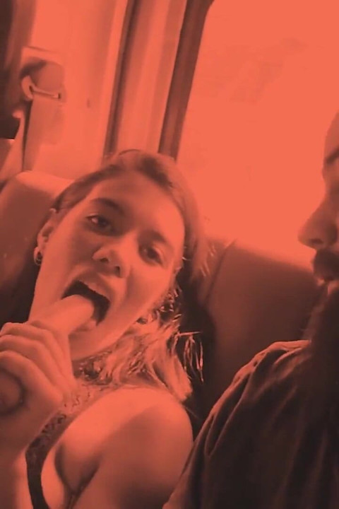 Masturbating My Pussy with a Carrot Inside a Car