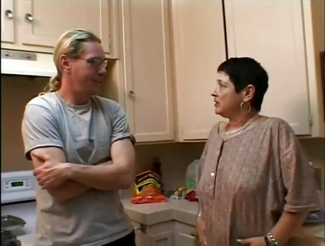 Big milf in action...     ( Full original movie.)