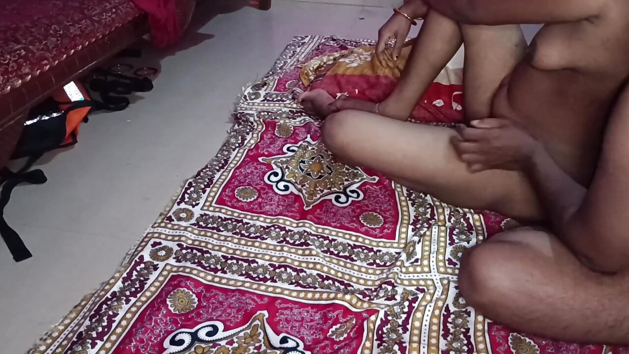 Mengongkek pepek yang sangat keras regangan sangat teruk De