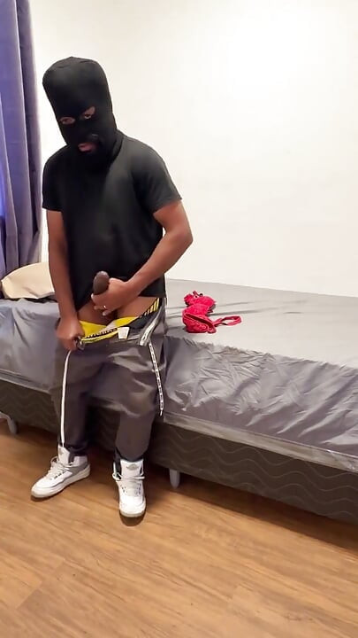Black Guy Fucking the Trans Woman