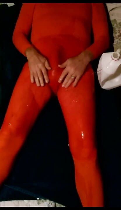 Gay Cd, slimed, eggs, masturbate in pantyhose and leotard.