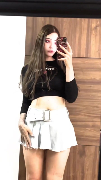 I need your reaction if, after seeing it, you get under my skirt