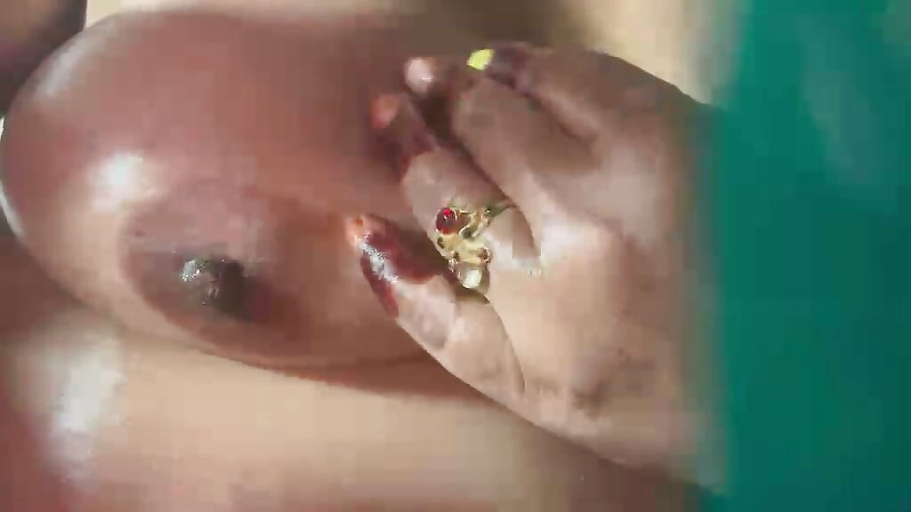 Chut Me pani Nikali Anguli Se Doggy Style nude sexy wife