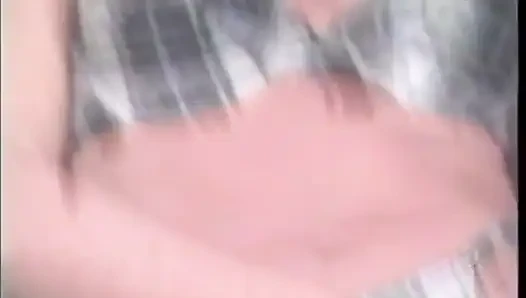 Memek dan pantat randy dientot habis-habisan sama gadis randy setelah nyepong kontol (video nggak ada audio tapi musik)