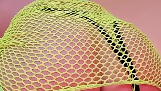 New Toy Made Her Lustful Pussy Squirt