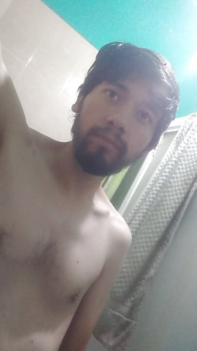 How delicious I masturbate in the bathroom