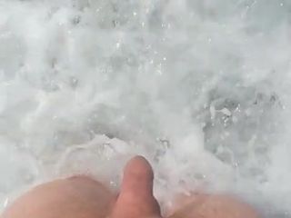 裸体在水中maspalomas