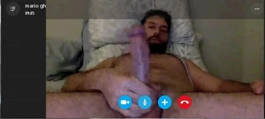 BARD GHODSI (BAR GH IN FACEBOOK) ON CAM MASTURBATING!