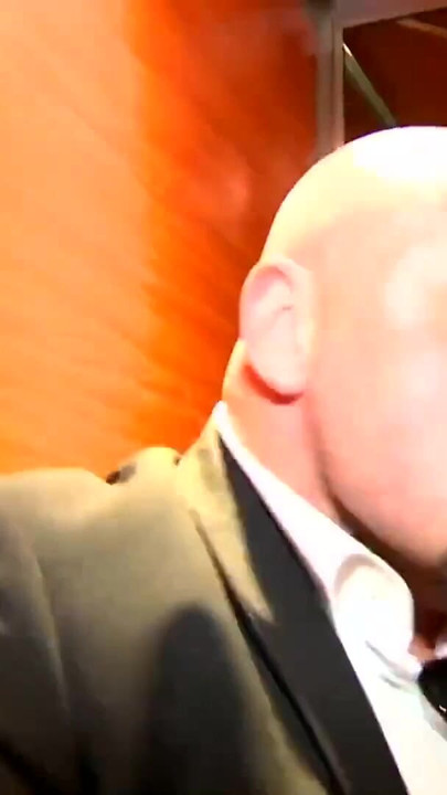 Snažan trenutak iz "Nach der Venus Privatfick Tape"