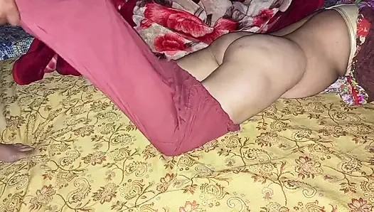 Bhabi disetubuhi oleh dewar--- istri selingkuh dari suami dan disetubuhi hardcore