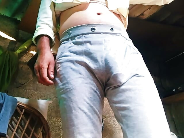 Dasy old man mastrubation