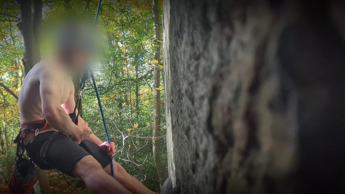 na pola puta do litice