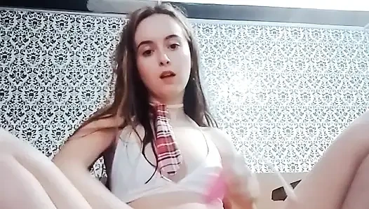Горячая студентка