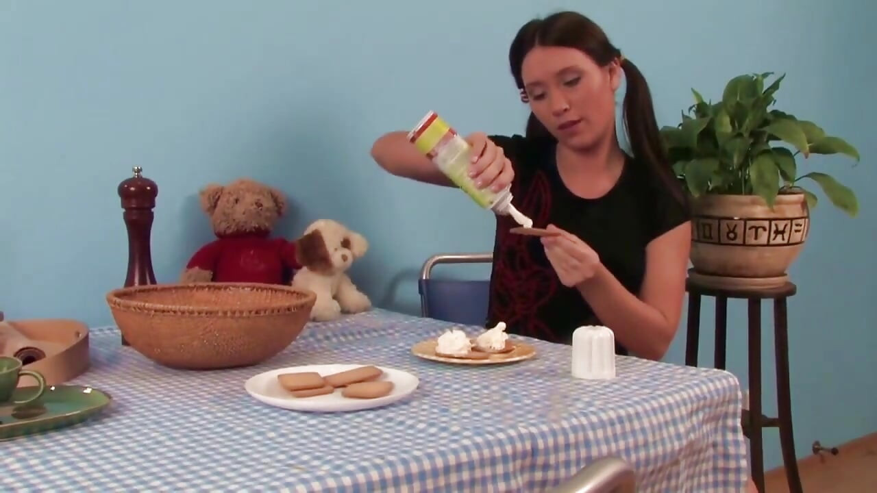 Hot breakfast and a big cock in the ass for a naughty teen