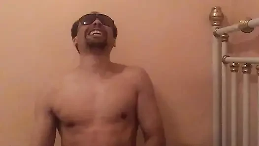 Güzelliği ve özgüveni takdir edenler için karşı konulmaz bir davet