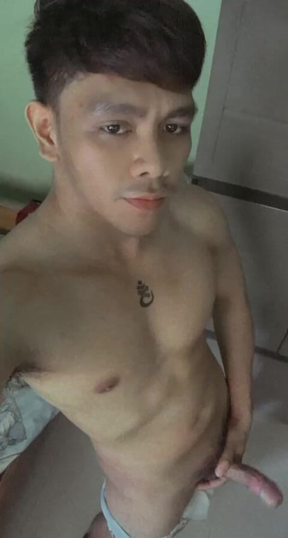 เกย์หนุ่มชาวเอเชียอีกคนเสียการควบคุม - ฉากสตูดิโอ