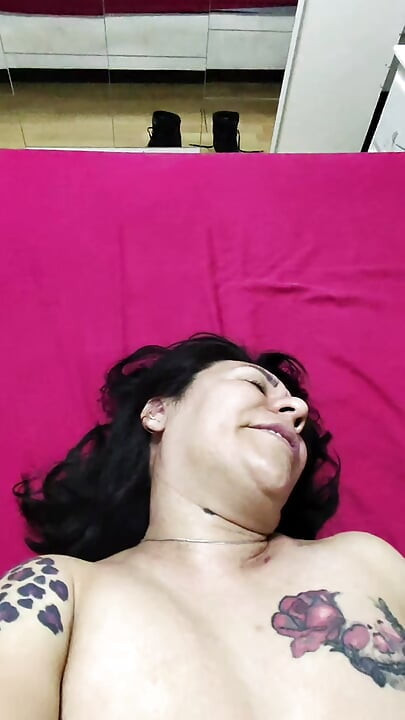 I find out that someone my wife and I do cum shot facial