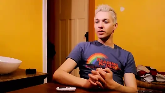Chilling Out with Sexy Kevin
