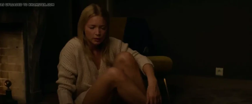 Virginie Efira Nue Sibyl 2019