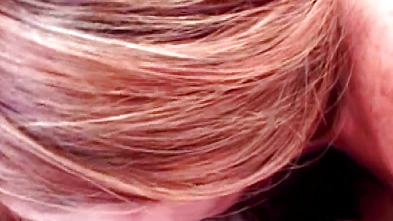 चोदने लायक मम्मियाँ इसे जोरदार पसंद करती हैं - मोहक आत्मविश्वास