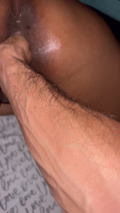 Wife like my full hand in her wet pussy | Clip 1