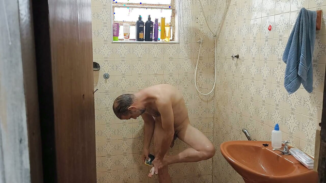 Come Take a Shower with Me