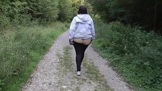 Vecchia Culona и Passeggio Nel Bosco