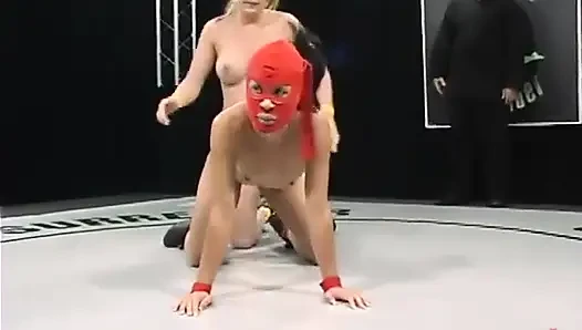 Анна Миллс против Нинджа