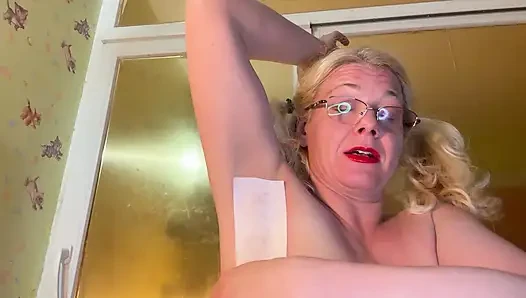 Ich wachsen meine achselhöhlen und meinen busch