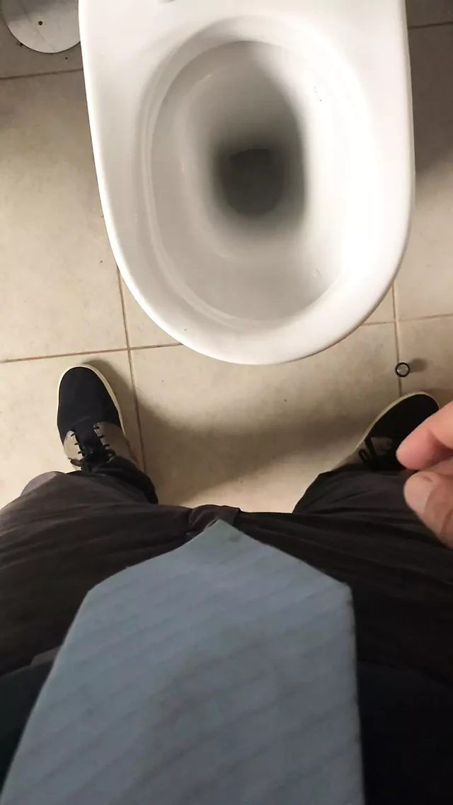 Pissing Games