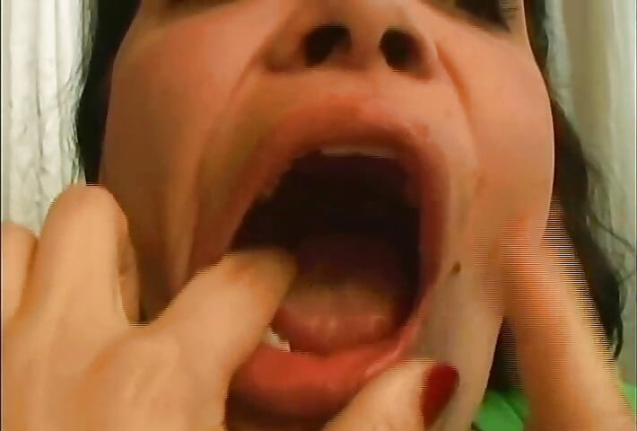 Spuckendes Frühstück mit Allissa