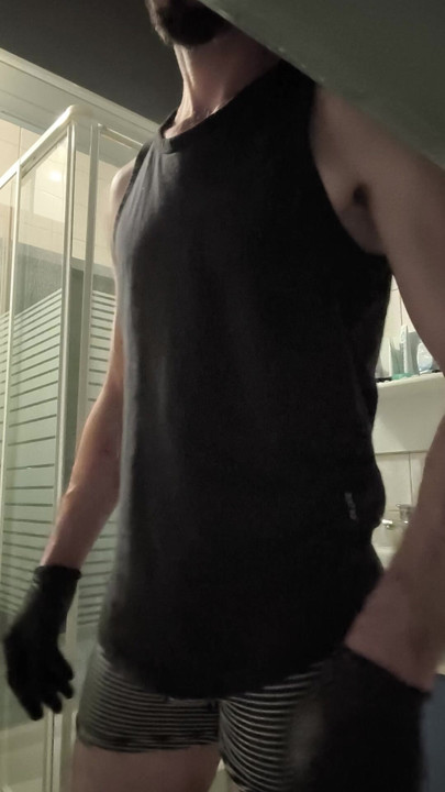 MuscleOtters First Video