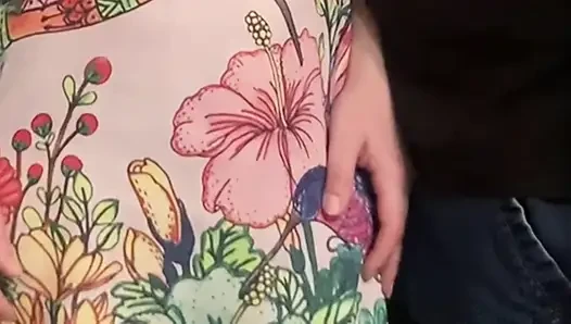 Omg! Metroda güzel amına ve külota dokunuyor