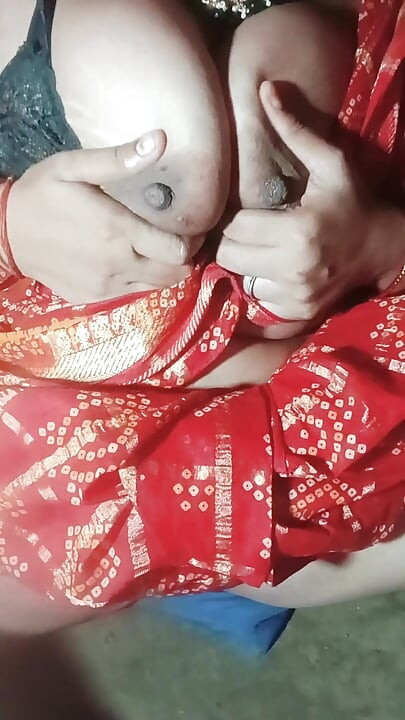 Gaavn ki bhabhi ki jism ki garmi