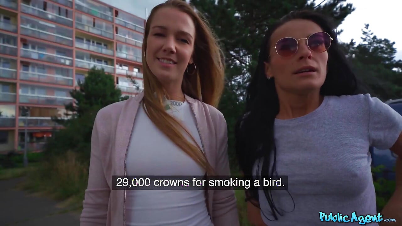 Публичный агент - счастливый агент в подвале в тройничке с Alexis Crystal и Lexi Dona