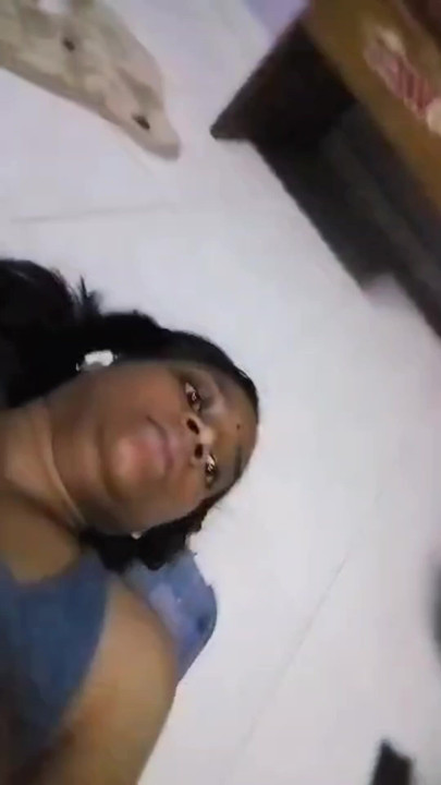 Masturbate while workout with me
