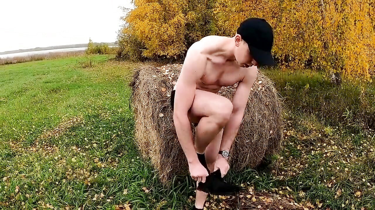 Jerking off a Big Cock Outdoors