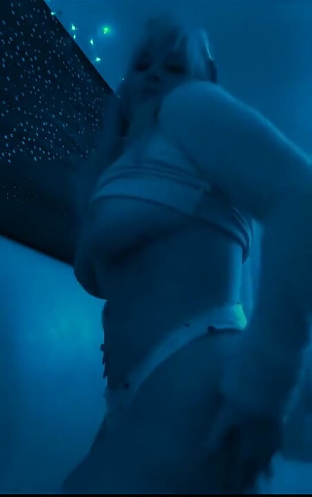 Erotic Stripteasing