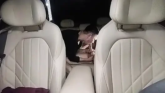 Sex on the highway: we drove into our pocket to spend the night.