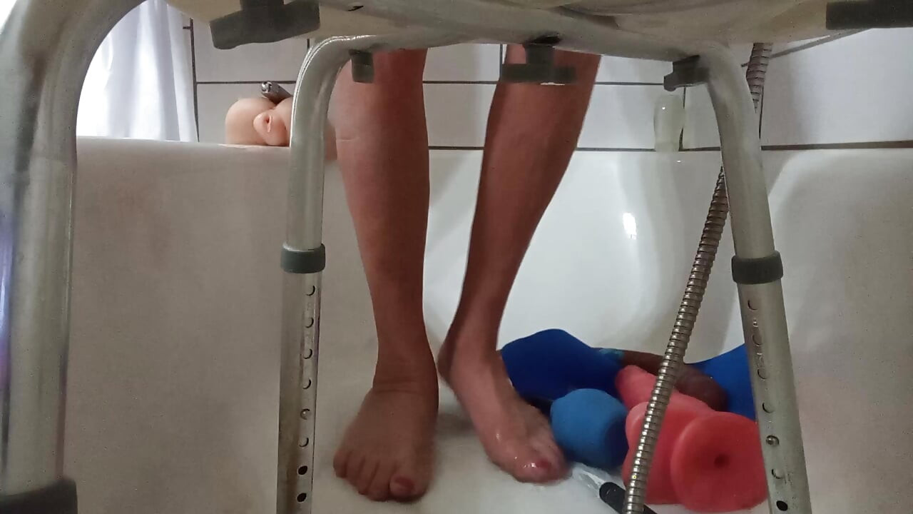 Lizzyyum sd julho 2026 banho masturbação dilation anal