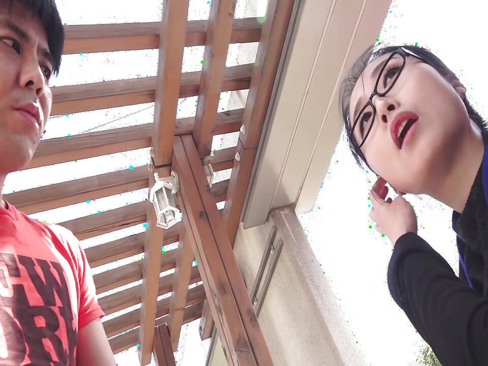 P117G03 A sullen erotic gap between a smart and intelligent bespectacled beauty is a hot SEX exchange!