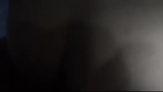 Beni yarağıyla uyandırdı