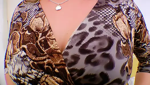 Eski Miss Brazil, Askerin Penisinde Oturur, Ta Ki Boşalana Kadar